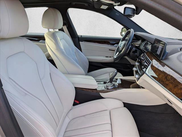 Used 2018 BMW 540i image 18