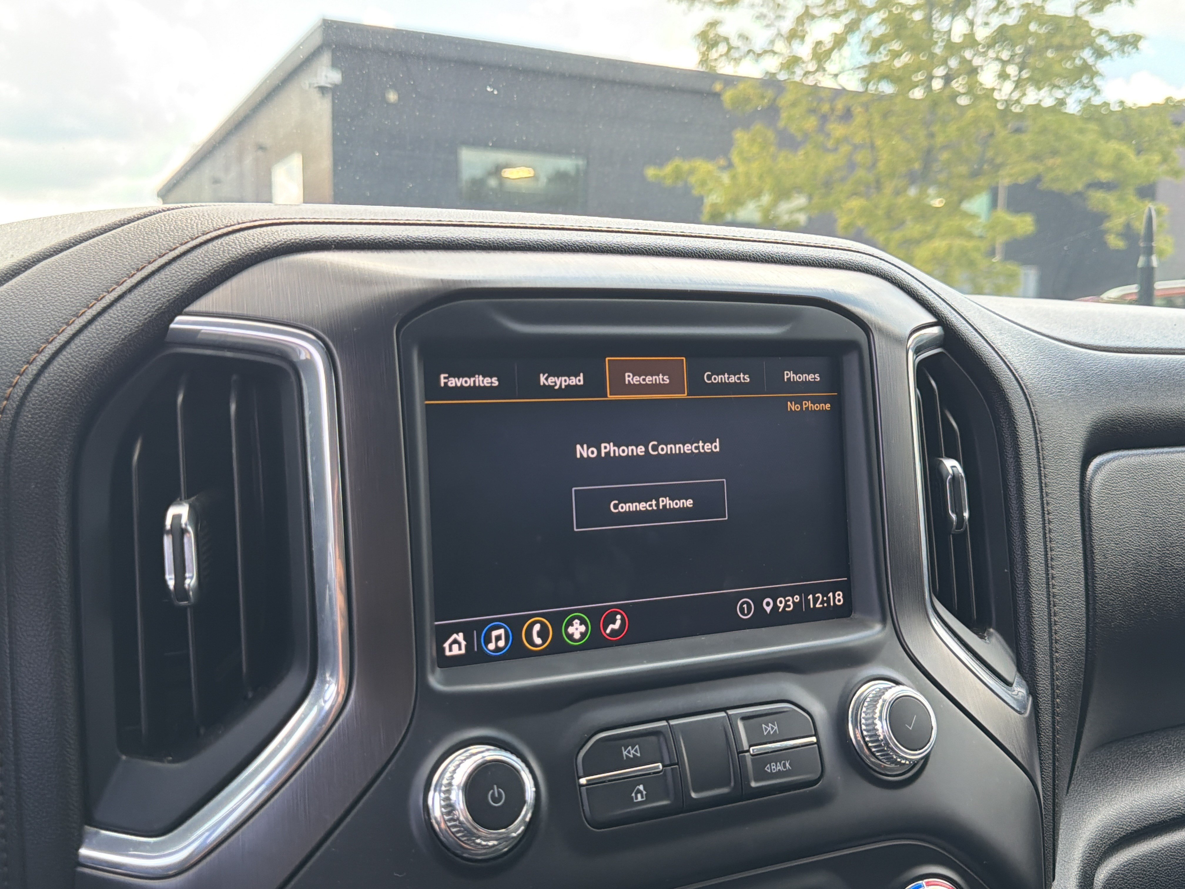 Used 2020 GMC Sierra 1500 AT4 w/ Driver Alert Package I AWD/4WD image 19