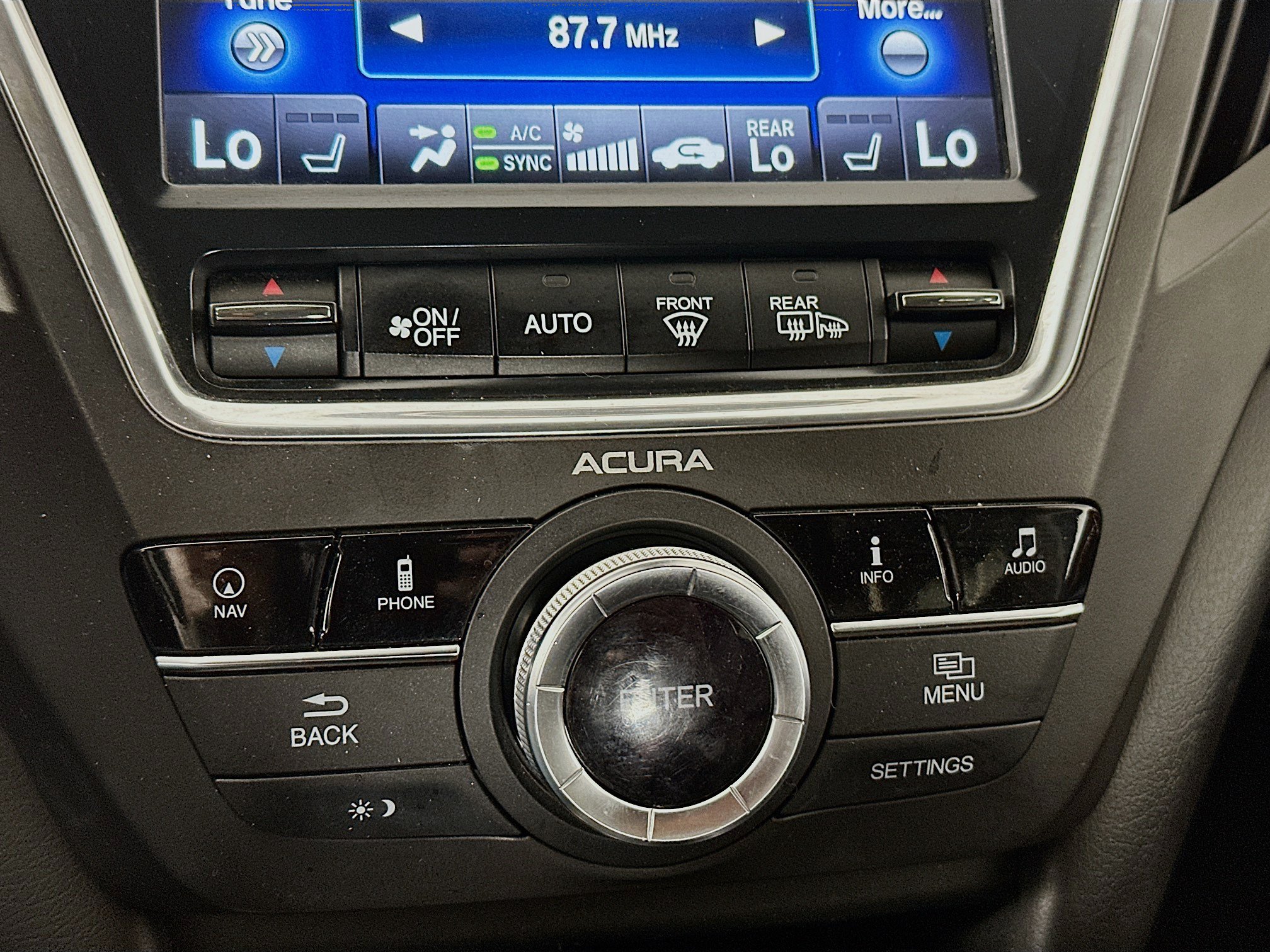 Used 2017 Acura MDX SH-AWD w/ Technology Package image 23
