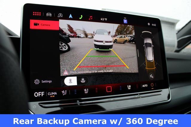 New 2026 Volkswagen GTI SE image 3