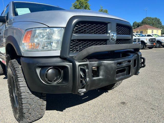 Used 2014 RAM 2500 Tradesman w/ Chrome Appearance Group AWD/4WD image 11