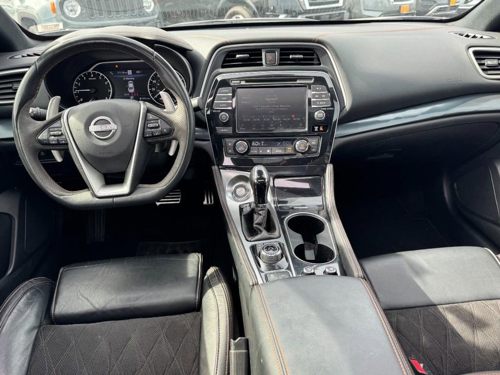 Used 2023 Nissan Maxima SR w/ Sport Mat Group image 12
