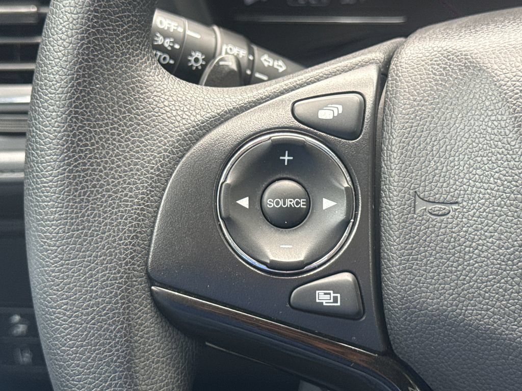 Used 2022 Honda HR-V EX image 30
