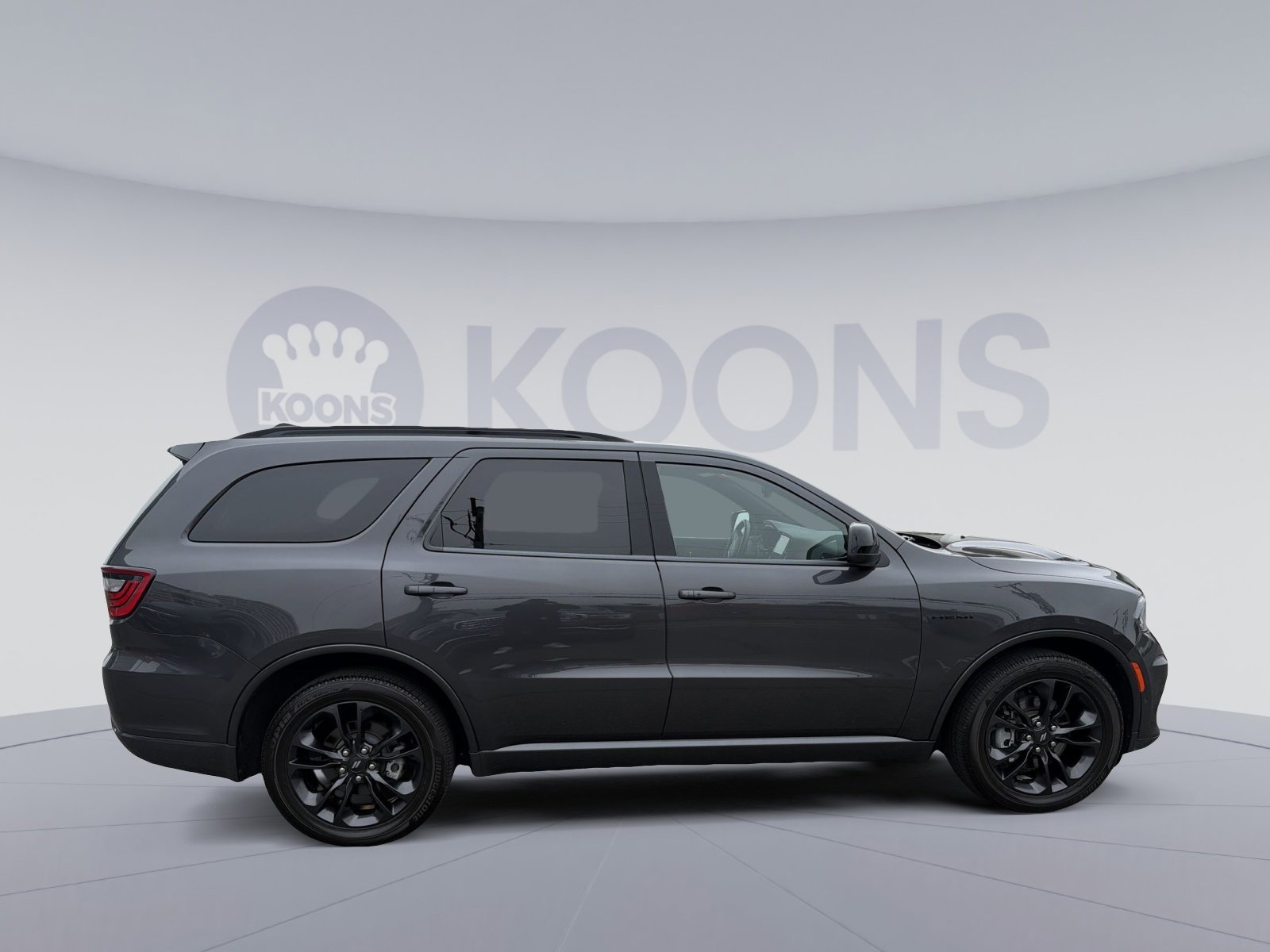 Used 2024 Dodge Durango R/T w/ Blacktop Package image 8