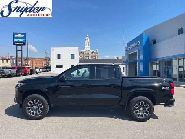 Used 2024 Chevrolet Colorado Z71 w/ Z71 Convenience Package 2 AWD/4WD image 1