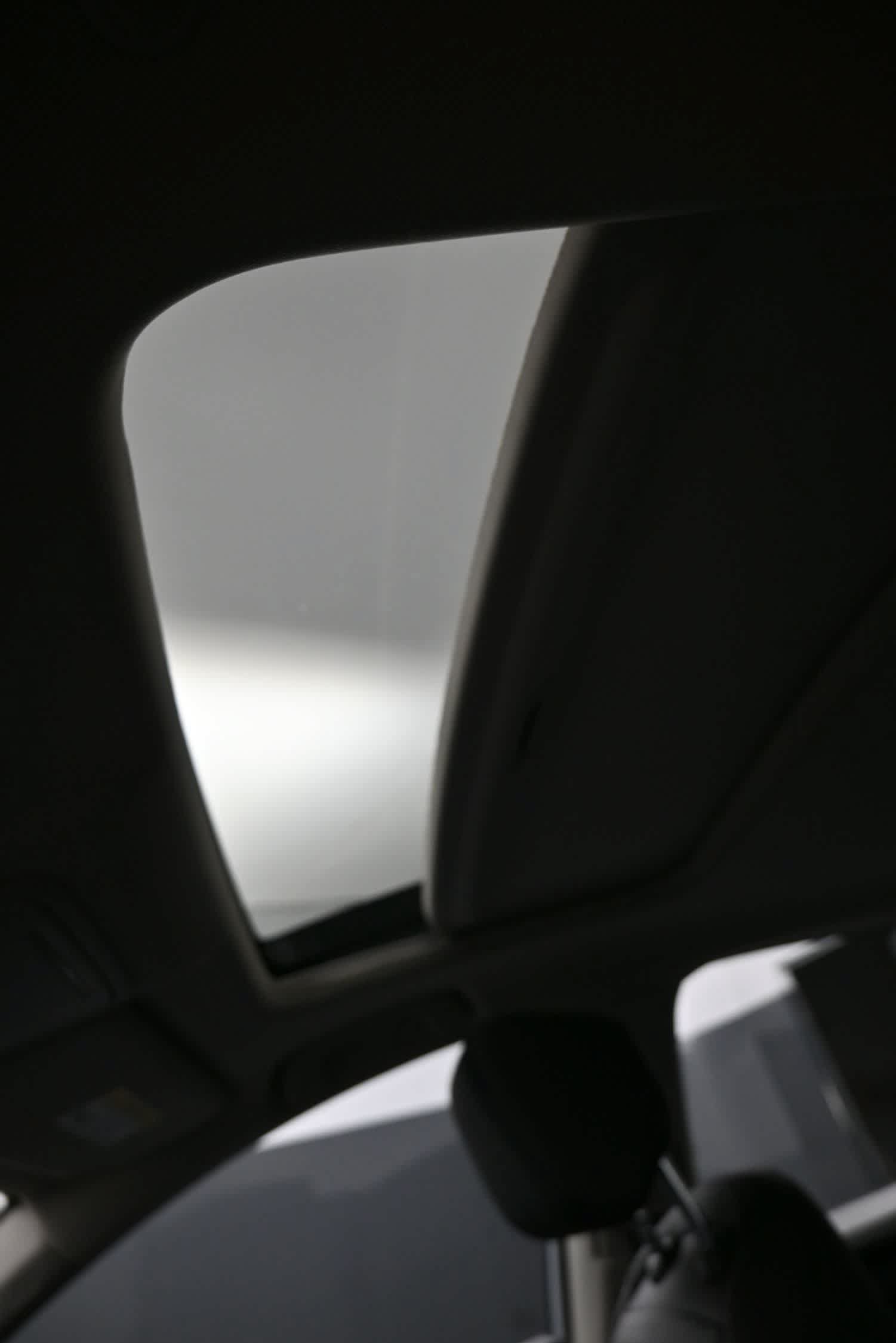 Used 2025 Honda Accord EX-L image 18