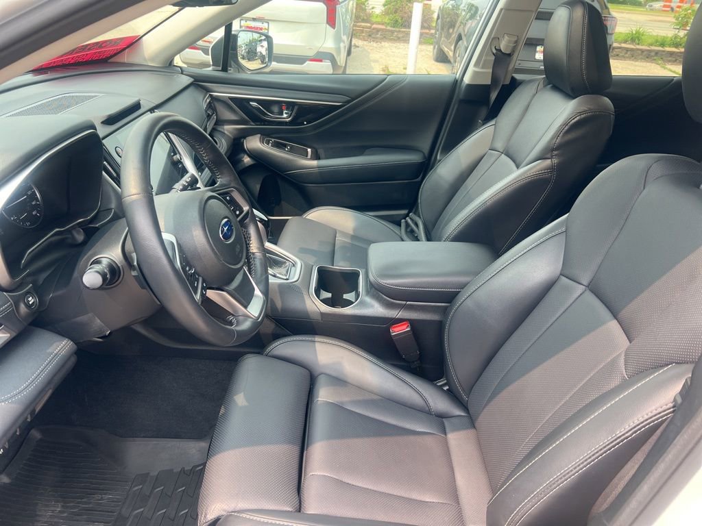 Used 2022 Subaru Outback Limited w/ Popular Package #2 image 5