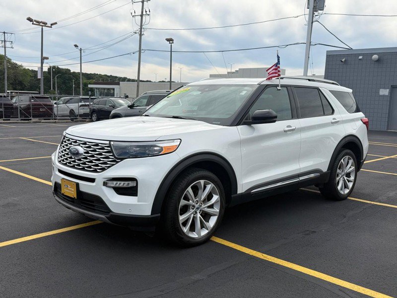 Certified 2023 Ford Explorer Platinum w/ Technology Package AWD/4WD image 12