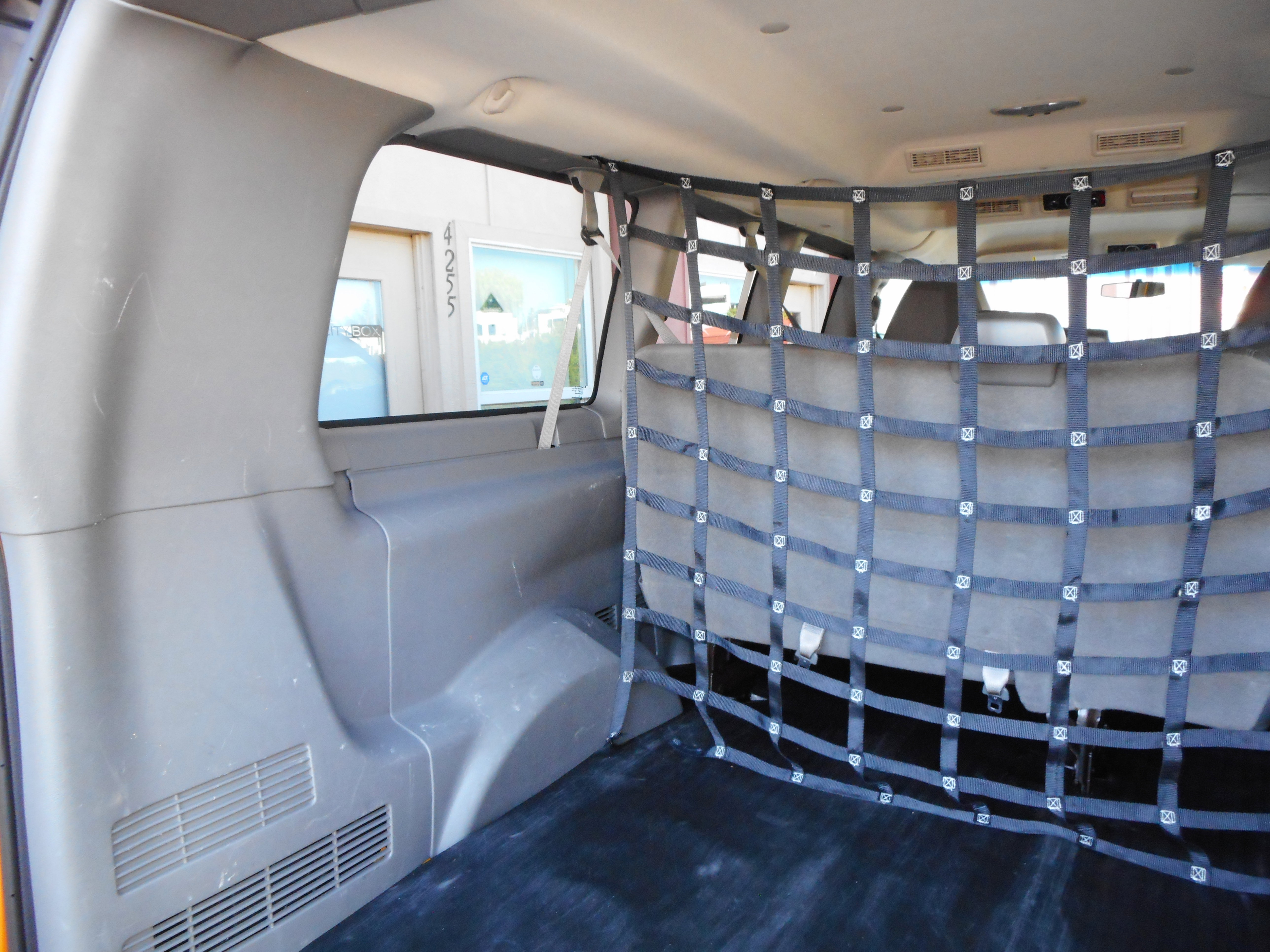 Used 2010 Chevrolet Express 1500 LS image 19