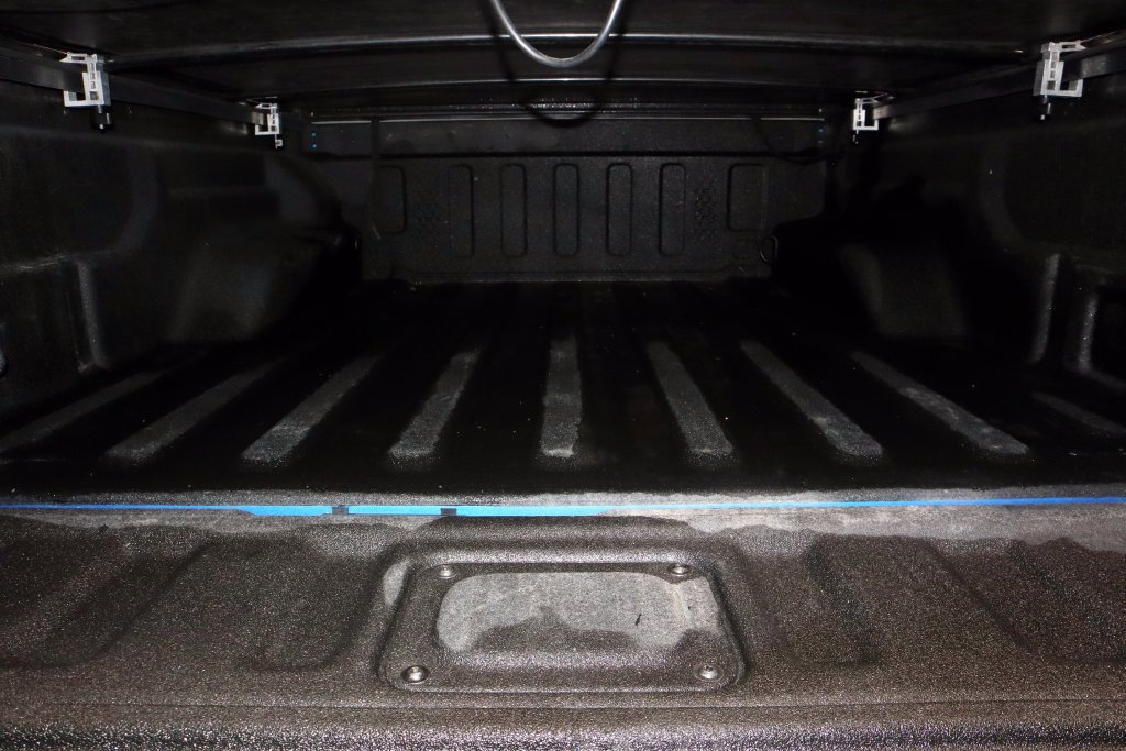 Used 2023 Jeep Gladiator Sport AWD/4WD image 14