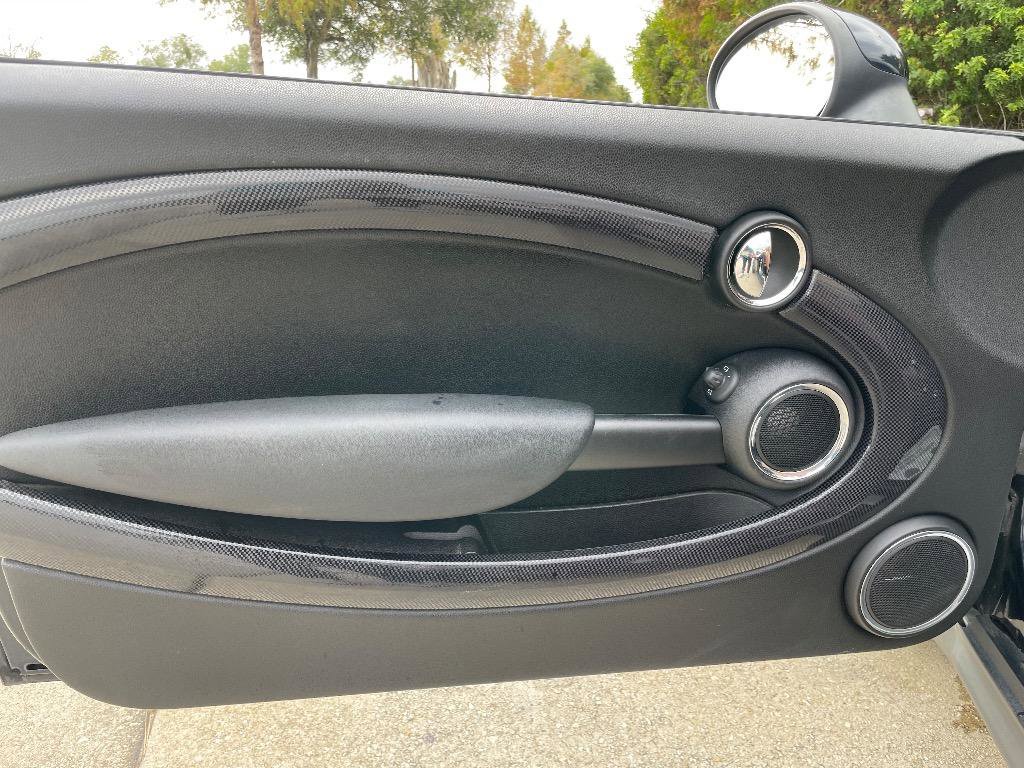 Used 2013 MINI Cooper S image 16