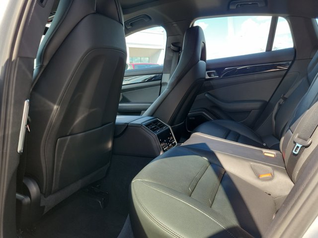 Certified 2021 Porsche Panamera 4 AWD/4WD image 21