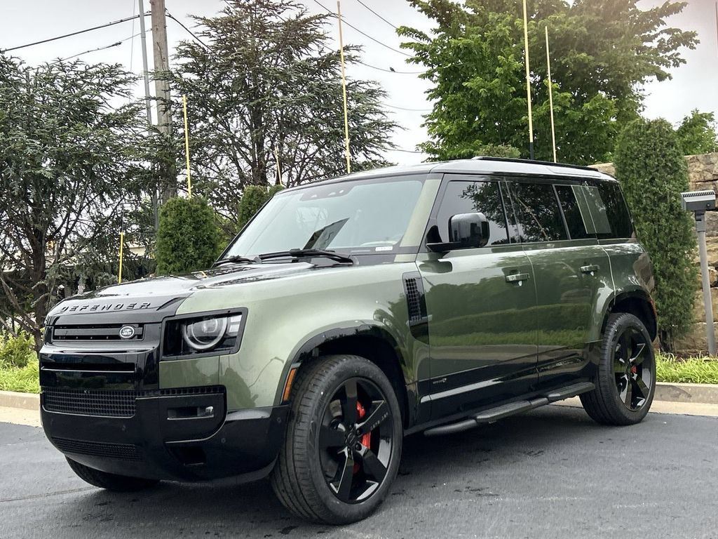 Used 2026 Land Rover Defender 110 X AWD/4WD video 1