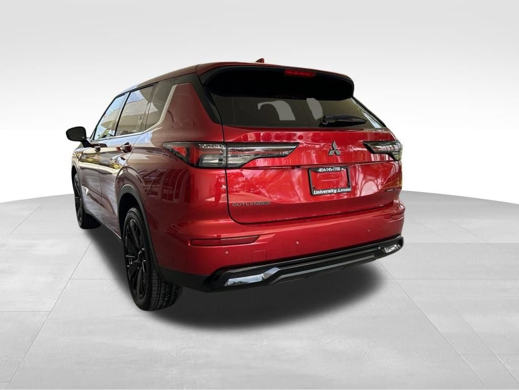 New 2026 Mitsubishi Outlander LE FWD image 4