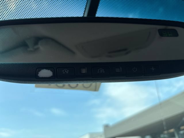 Used 2012 Toyota Sienna LE FWD image 25