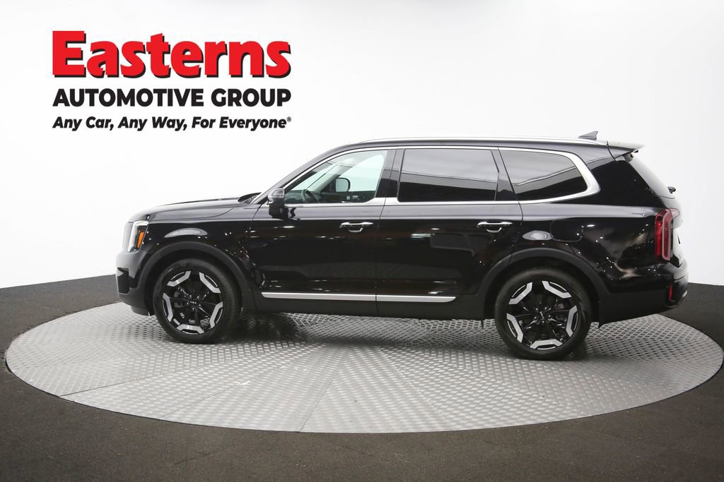 Used 2025 Kia Telluride S AWD/4WD image 61