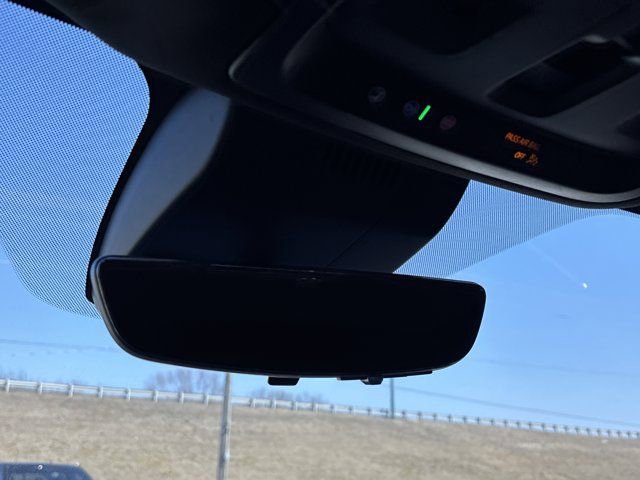 Used 2023 GMC Yukon Denali Ultimate image 46