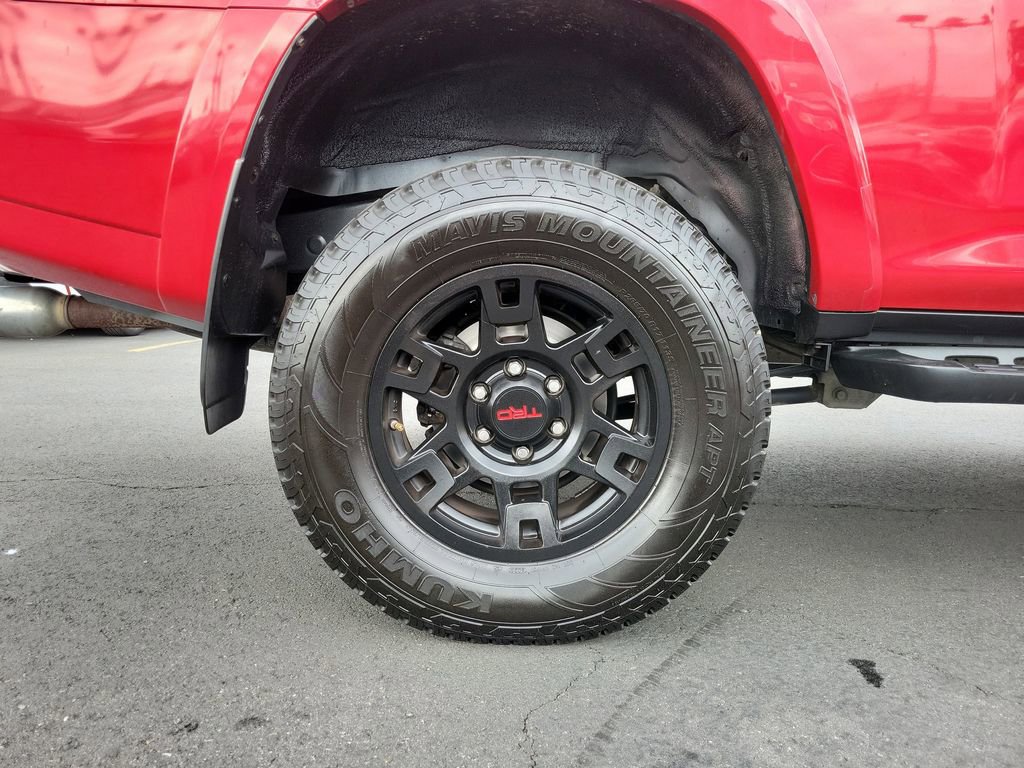 Used 2017 Toyota 4Runner TRD Pro image 5