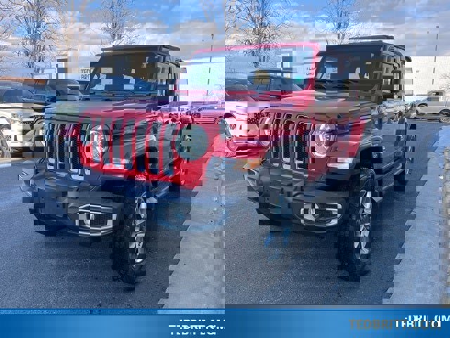 Used 2021 Jeep Wrangler Unlimited Sahara w/ Cold Weather Group image 3