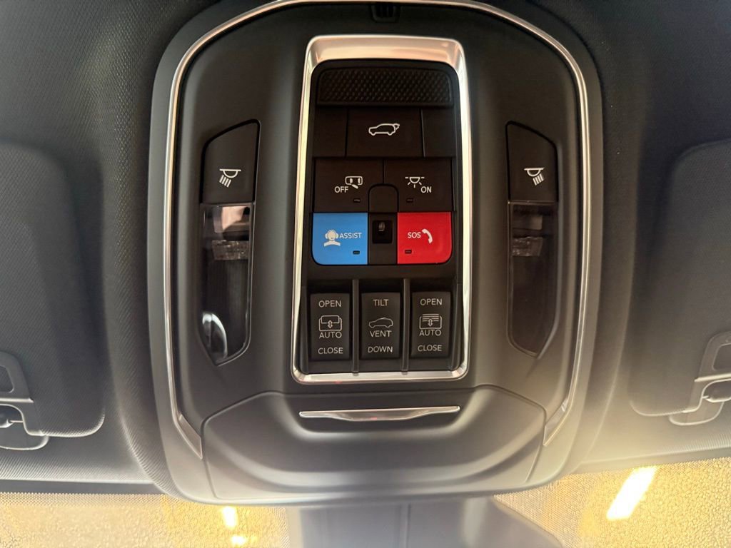 New 2026 Jeep Grand Cherokee L Limited image 44