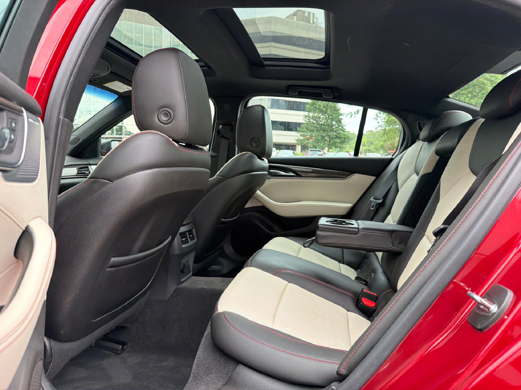 Used 2022 Cadillac CT5 Sport AWD/4WD image 18