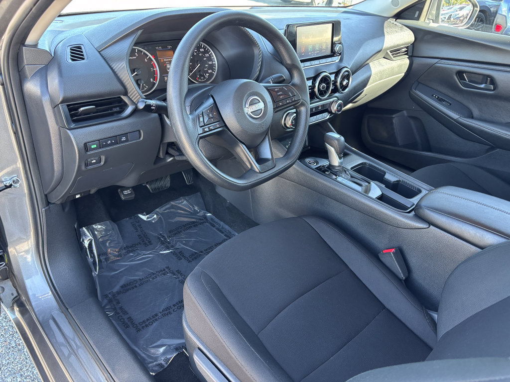 Used 2025 Nissan Sentra S FWD image 15
