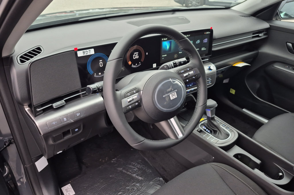 New 2027 Hyundai Kona SEL Sport FWD image 12