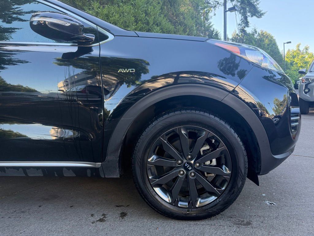 Used 2019 Kia Sportage EX w/ EX Sport Appearance Package AWD/4WD image 2