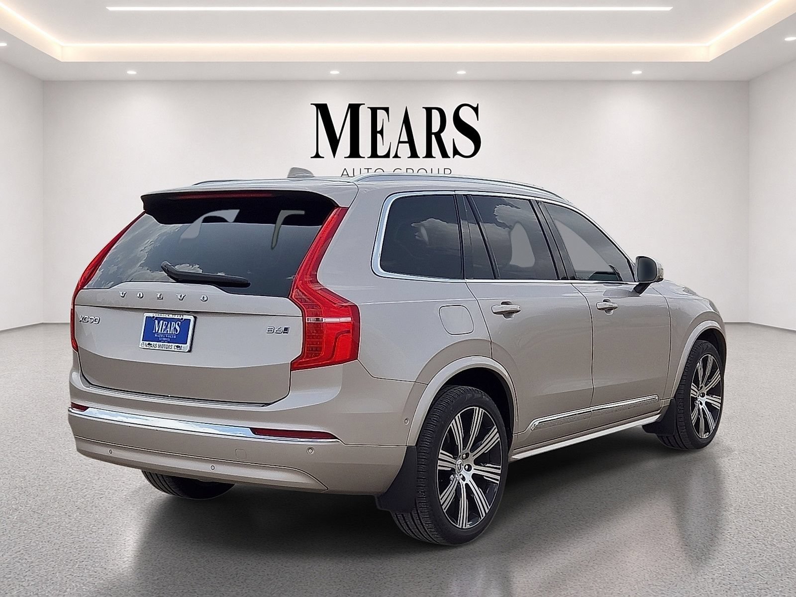 Used 2024 Volvo XC90 B6 Plus w/ Protection Package Premier AWD/4WD image 5