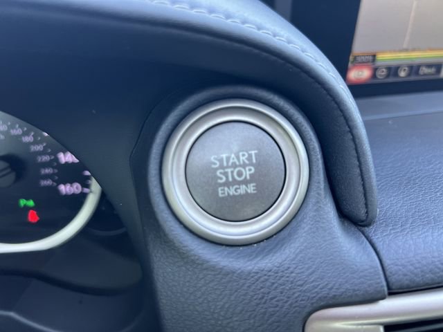 Used 2016 Lexus IS 300 AWD image 27