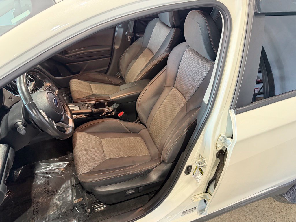 Used 2021 Subaru Crosstrek 2.0i Premium w/ Moonroof Package AWD/4WD image 12