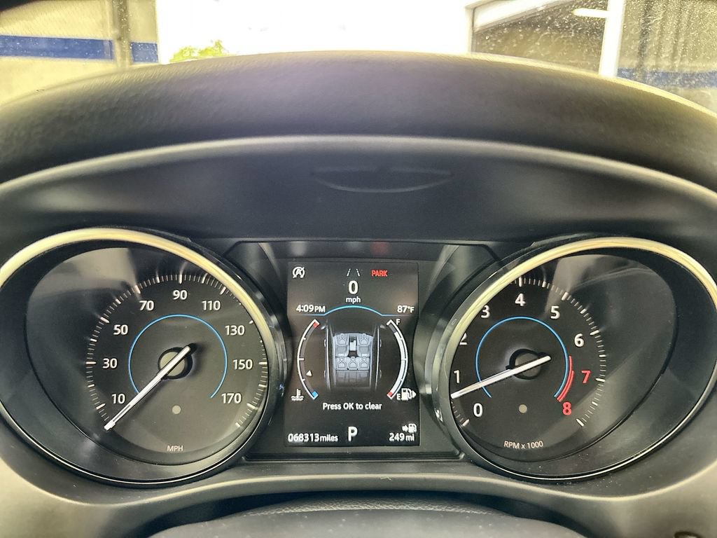 Used 2018 Jaguar F-PACE Premium AWD/4WD image 10