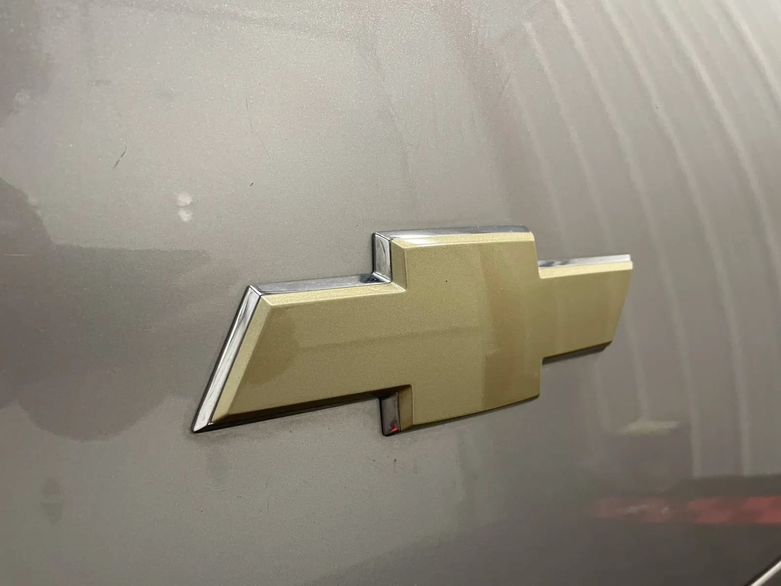 Used 2005 Chevrolet SSR w/ Preferred Equipment Group RWD image 17
