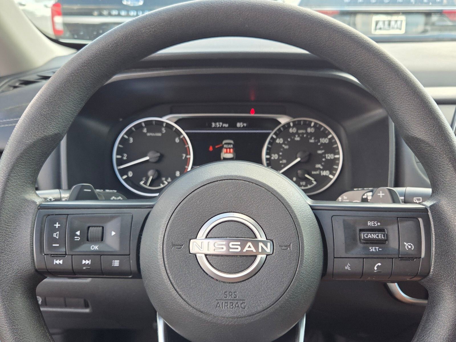 Used 2024 Nissan Rogue S image 23