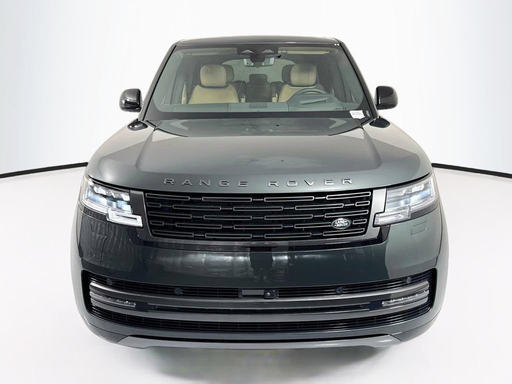 New 2026 Land Rover Range Rover Long Wheelbase SE AWD/4WD image 2