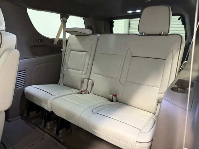 New 2026 GMC Yukon XL Denali w/ Sun & Power Step Package image 18