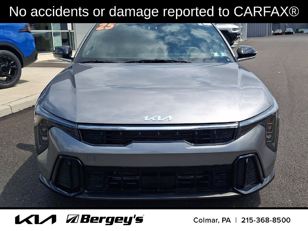 Certified 2025 Kia K4 GT-Line Turbo FWD image 2