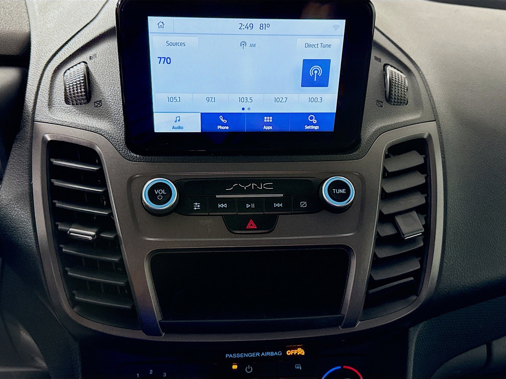 Used 2022 Ford Transit Connect XLT FWD image 18