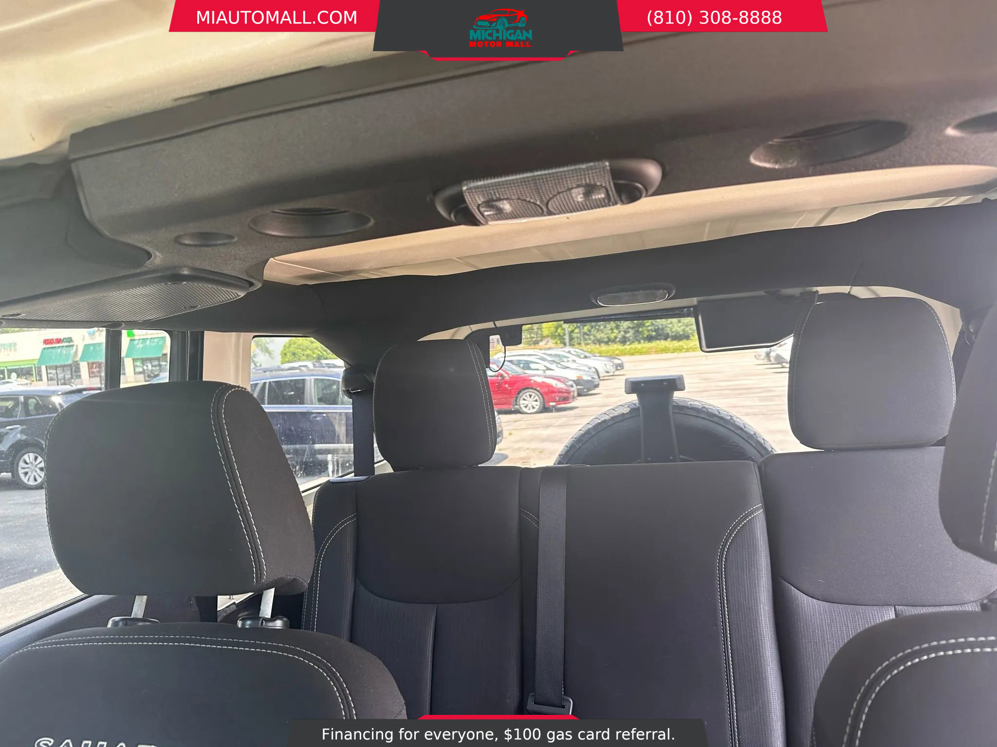 Used 2017 Jeep Wrangler Unlimited Sahara image 28