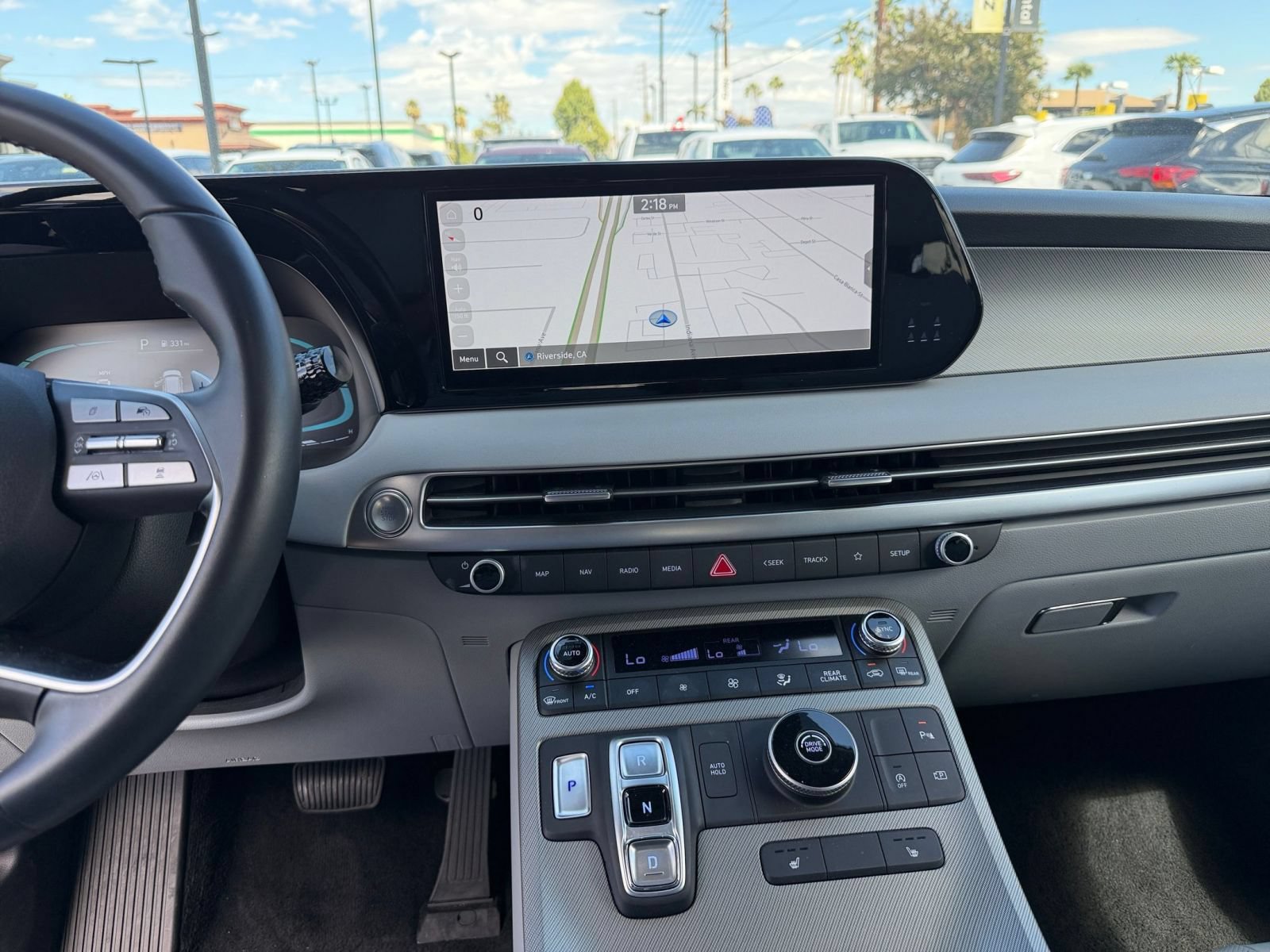 Used 2025 Hyundai Palisade SEL FWD image 16