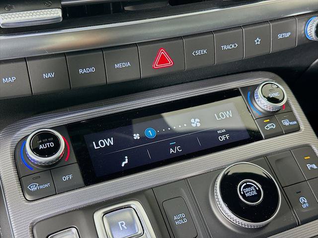 Used 2023 Hyundai Palisade Calligraphy FWD image 13