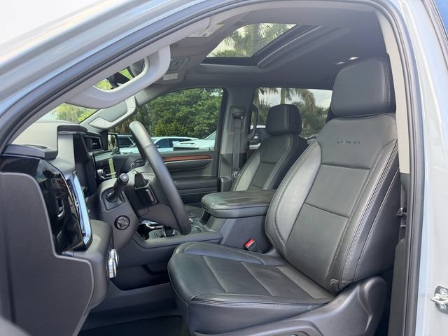 Certified 2025 GMC Sierra 1500 Denali w/ Denali Reserve Package AWD/4WD image 9