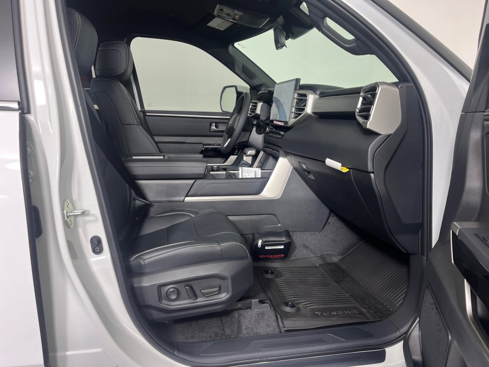 New 2026 Toyota Tundra Limited image 25