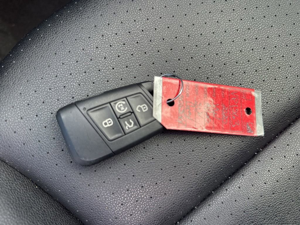 Used 2020 Volkswagen Atlas SEL image 41