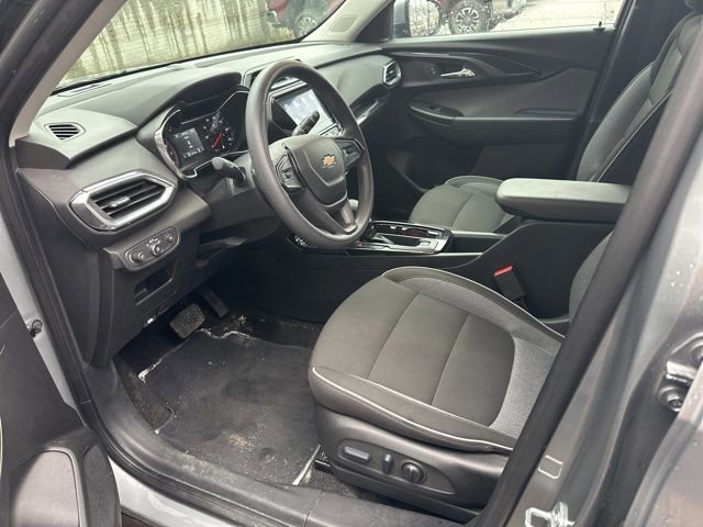 Used 2023 Chevrolet TrailBlazer LT w/ Convenience Package image 10