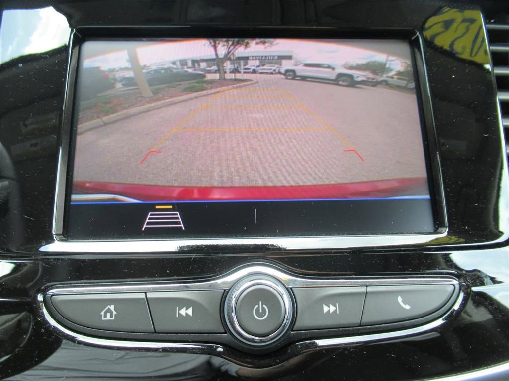 Certified 2022 Buick Encore Preferred w/ Safety Package FWD image 26