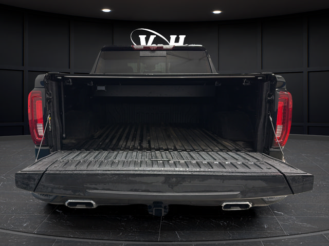 Used 2022 GMC Sierra 1500 Denali Ultimate AWD/4WD image 9