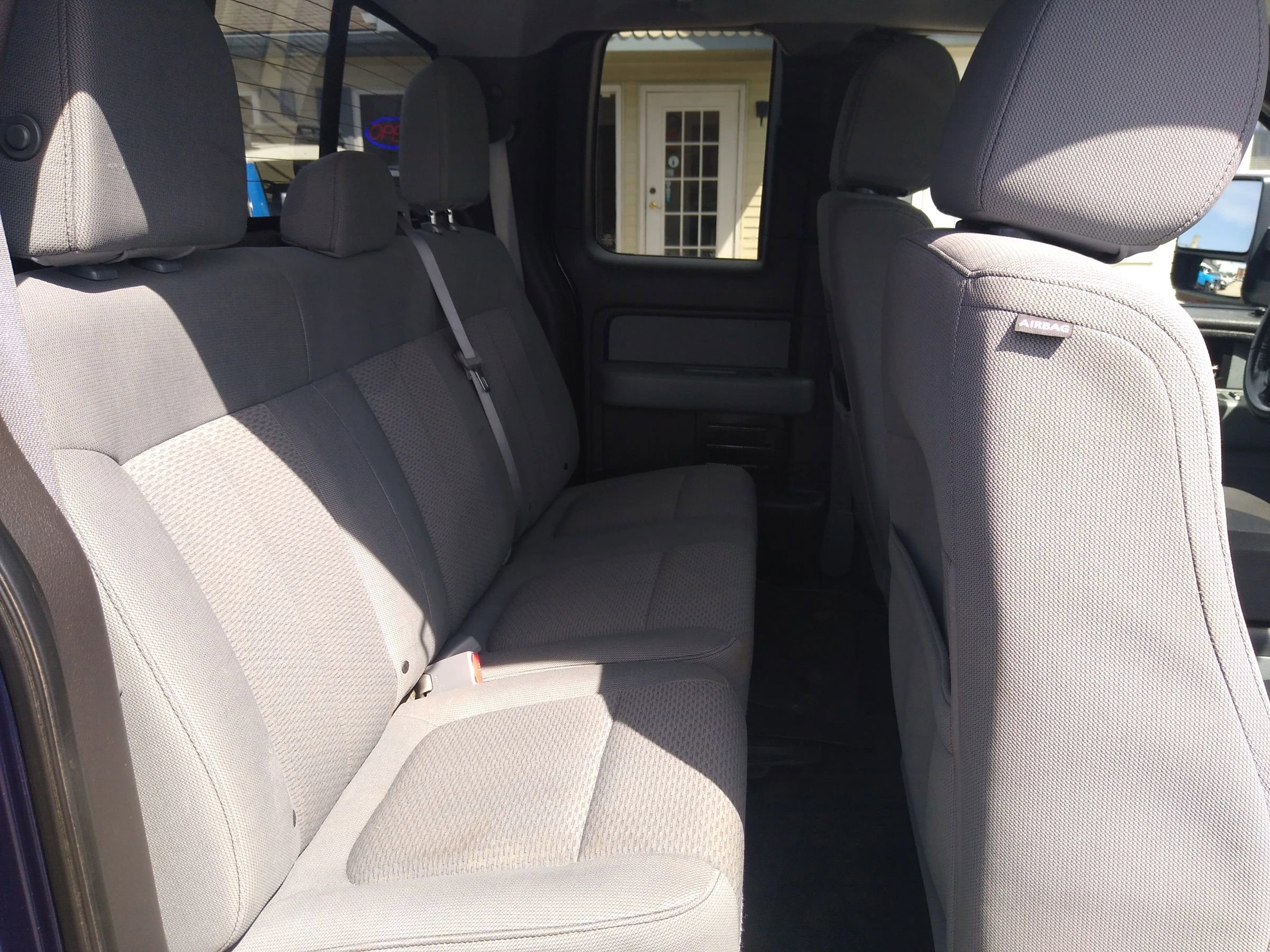 Used 2013 Ford F150 XLT w/ XLT Chrome Pkg image 15