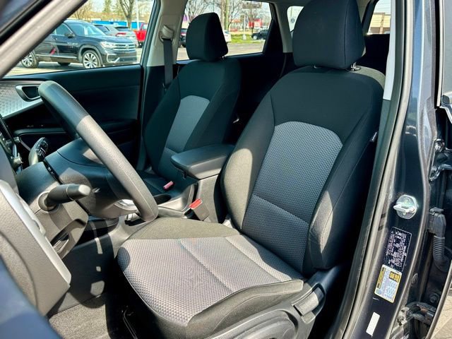 Used 2022 Kia Soul LX w/ Technology Package image 13