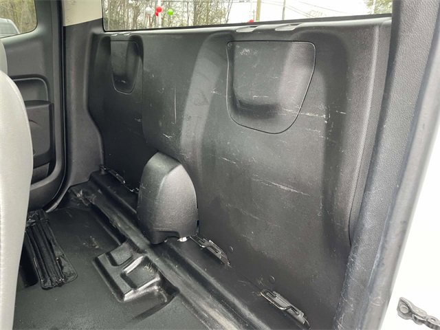 Used 2020 Chevrolet Colorado Base image 11